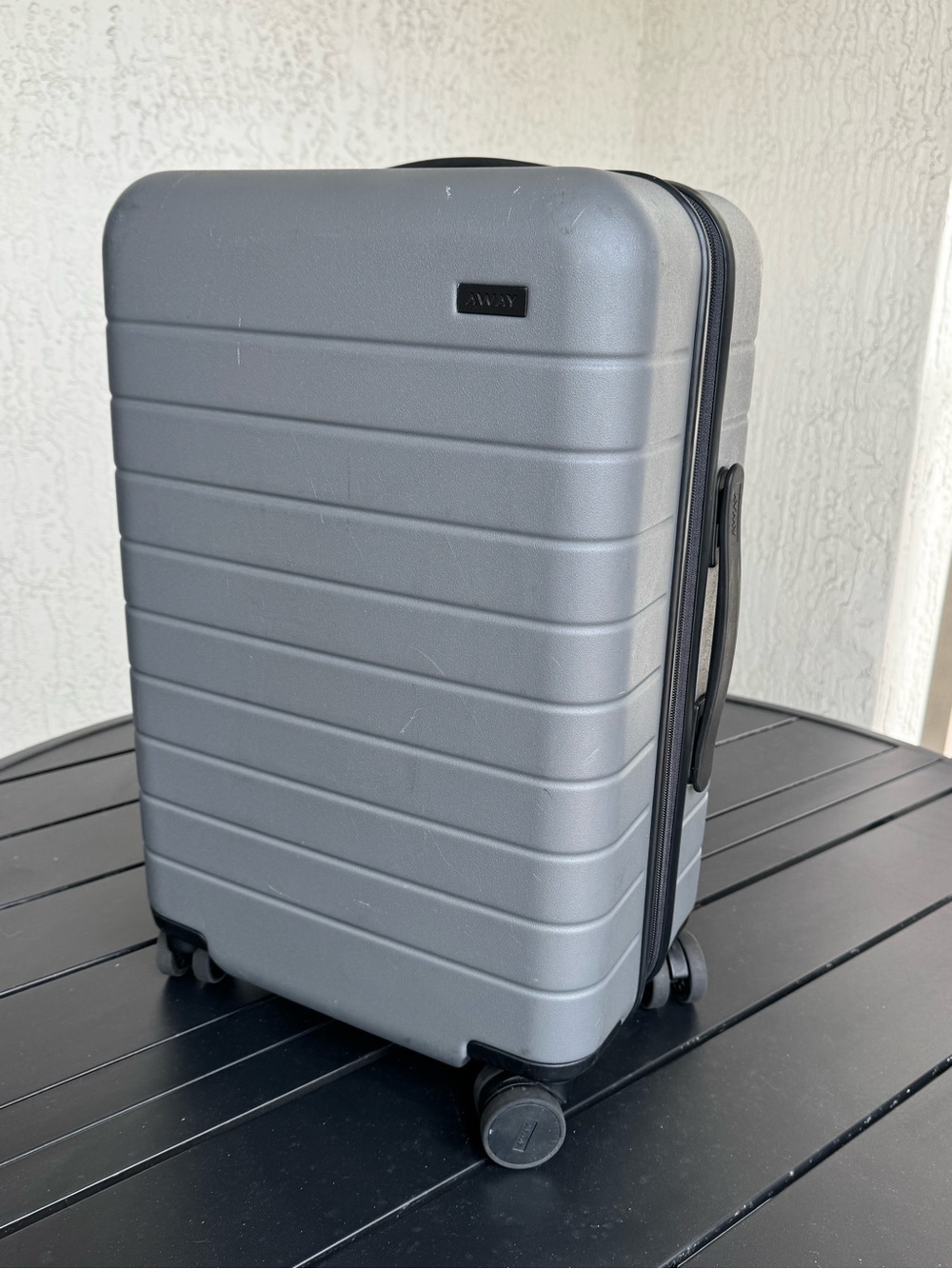 Away Hardshell Carry-On Expandable Suitcase in Gray